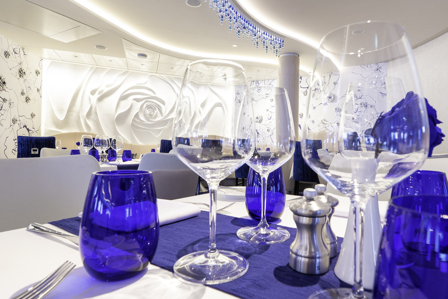Celebrity Cruises, Celebrity Beyond. Blu Restaurant 1 ©CEL.jpg